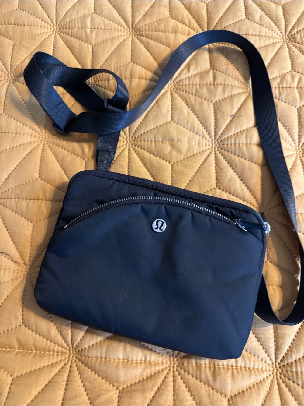 lululemon athletica black Crossbody Belt Bag